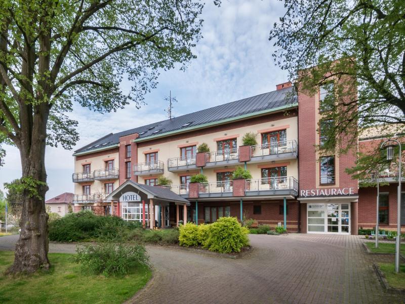 April Hotel Panorama Rychnov nad Kneznou Ngoại thất bức ảnh