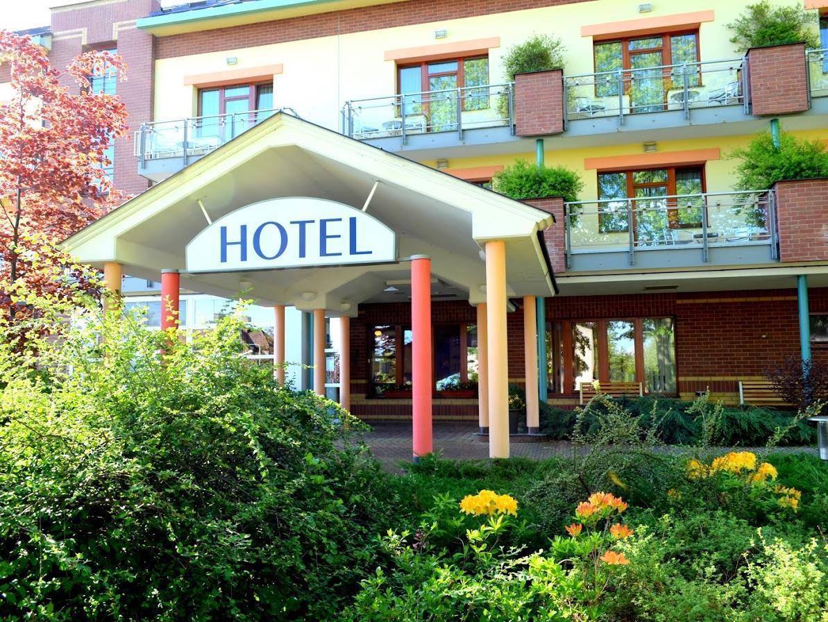 April Hotel Panorama Rychnov nad Kneznou Ngoại thất bức ảnh
